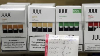 Juul display